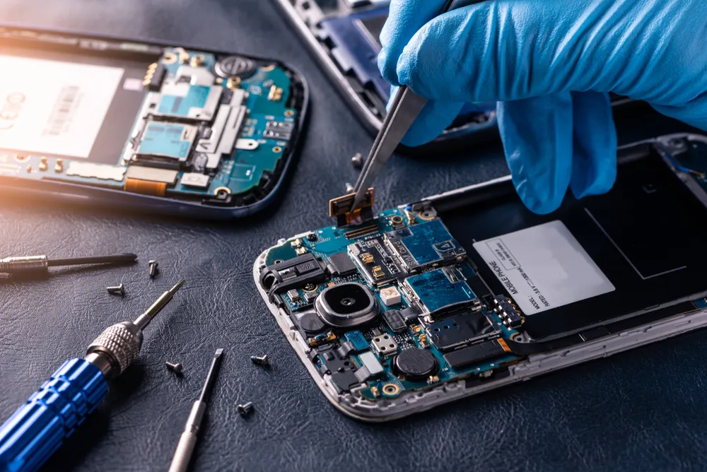 Foto F6 Phone Service